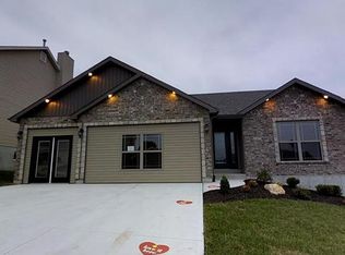 1395 Durham Dr, Herculaneum, MO