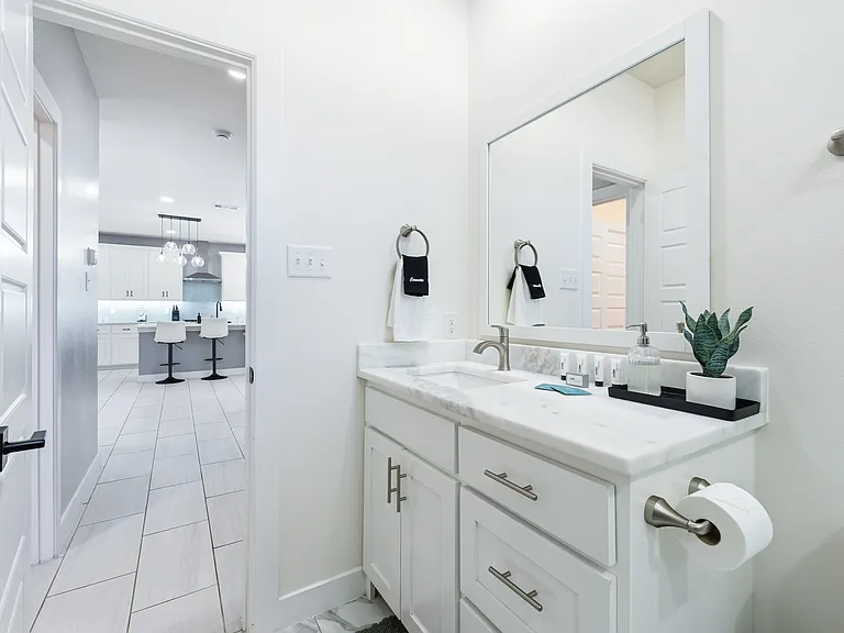 3425 Shelley Blvd — Photo 12