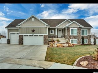 2414 W 3375 N, Farr West, UT 84404