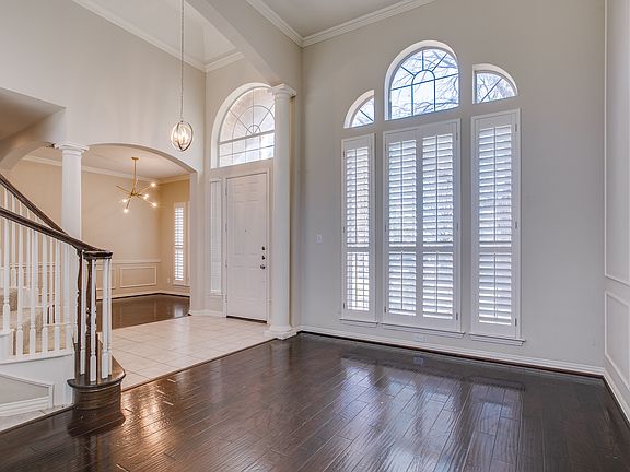 4th image of 3405 Crescent Ct