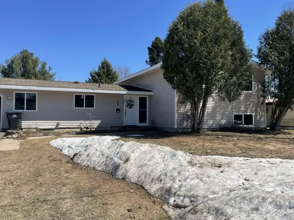 68 Evergreen Dr, Kincheloe, MI 49788