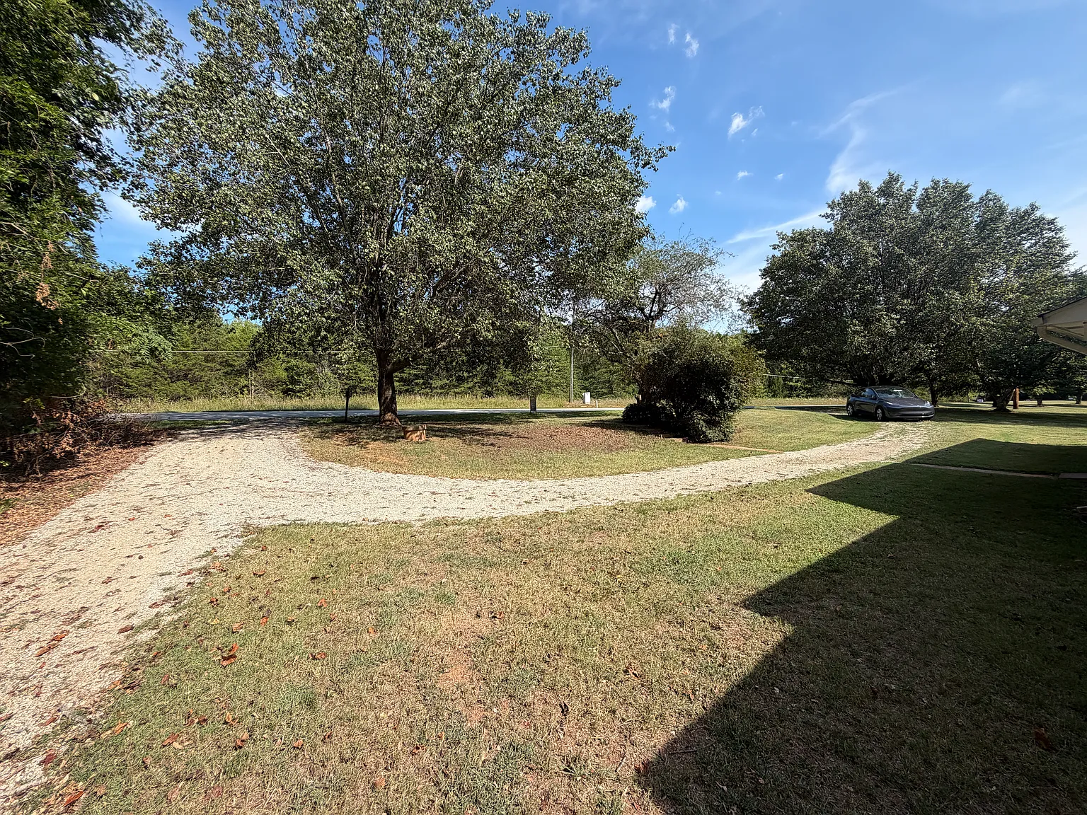 3 bed, 1296 sqft, $1,750 — Photo 2