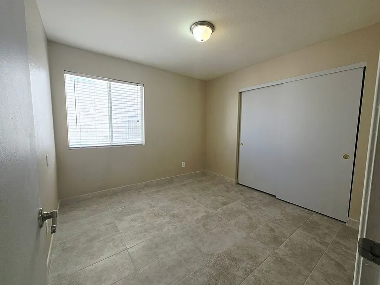 5547 Summer Joy St — Photo 7