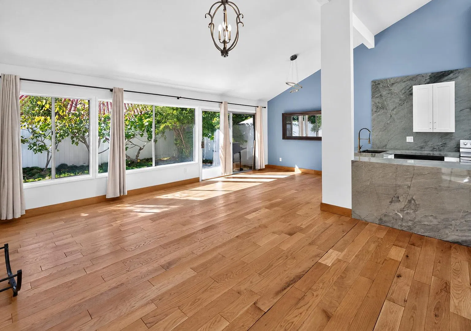 6763 Camino Del Prado — Photo 2