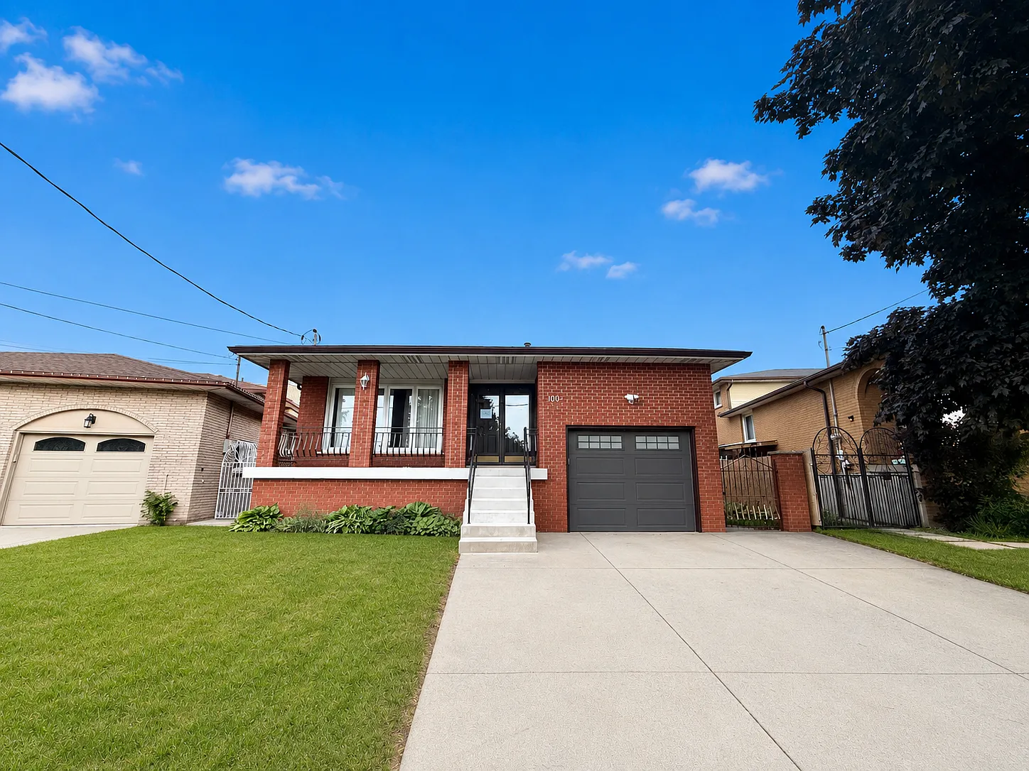 Unit 1-100 Taymall Street Hamilton Ontario L8W 1Z4 — Photo 1