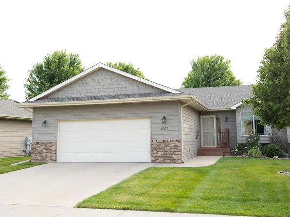 6707 S Witzke Ave, Sioux Falls, SD 57108
