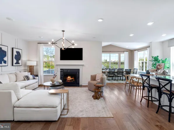 39 William Boyer Dr, Titusville, NJ 08560