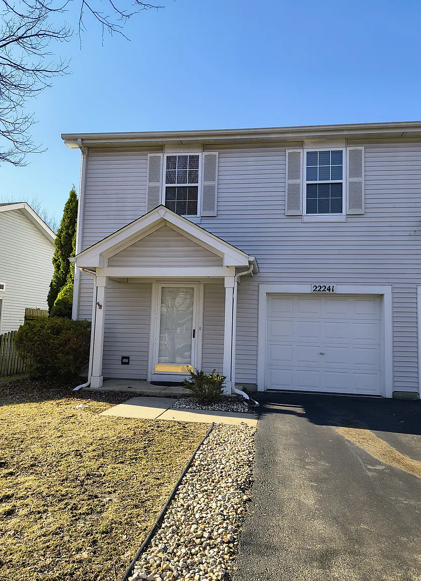 22241 W Niagara Trl photo 1