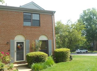 32 Pear Tree Ln #48, Franklin Park, NJ 08823