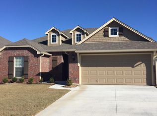 10417 S Kennedy St W, Jenks, OK 74037