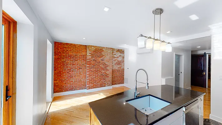 Rented by Corcoran | media 38