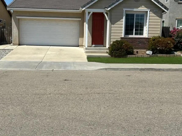 7468 E Garland Ave, Fresno, CA 93737