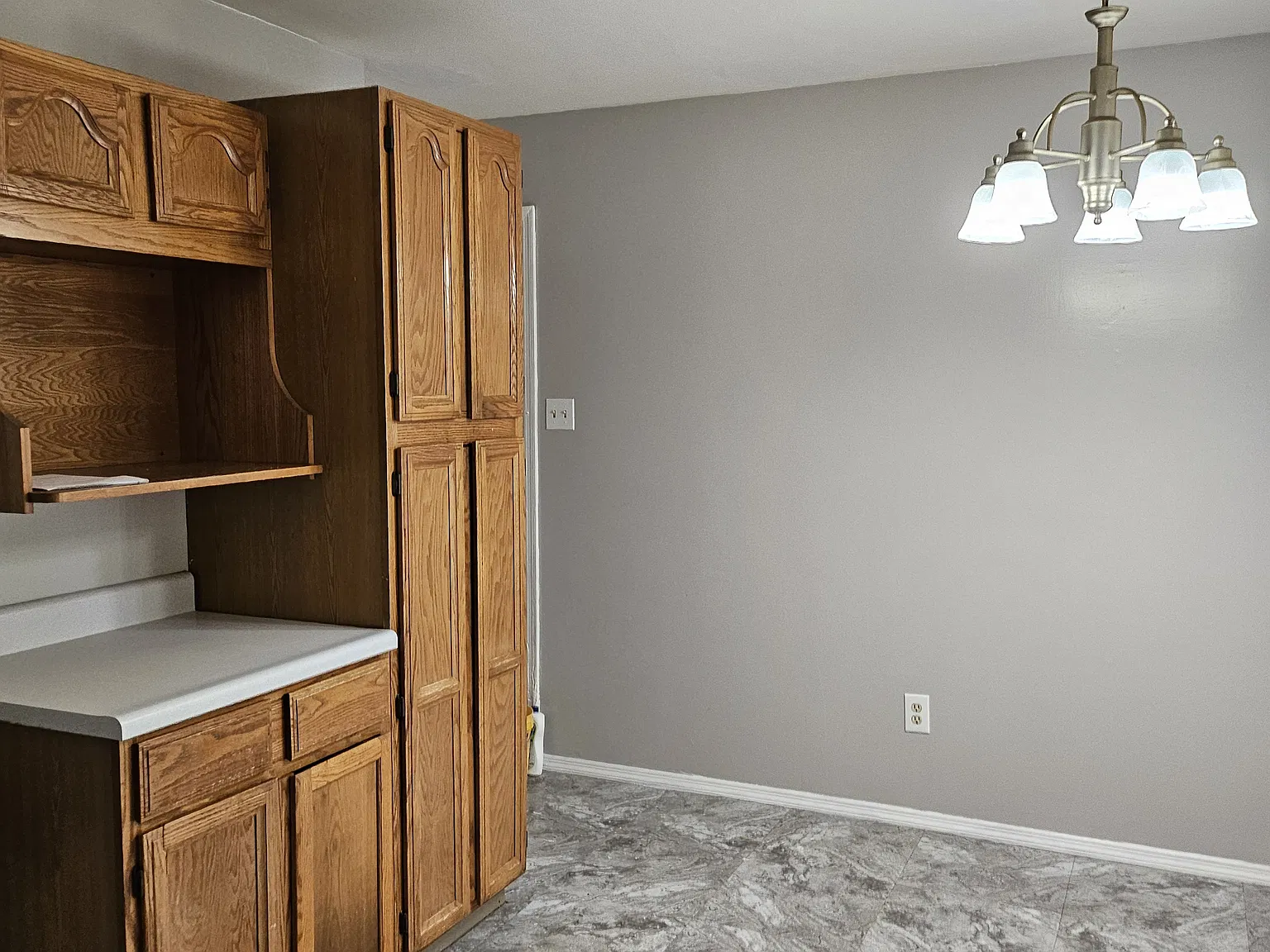 3 bed, 1014 sqft, $1,400 — Photo 3