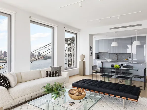8 S 4th St Unit 34C, Brooklyn, NY 11249