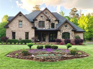 503 7th Street Pl NE, Conover, NC 28613