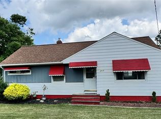 4935 N Randall Dr, North Randall, OH