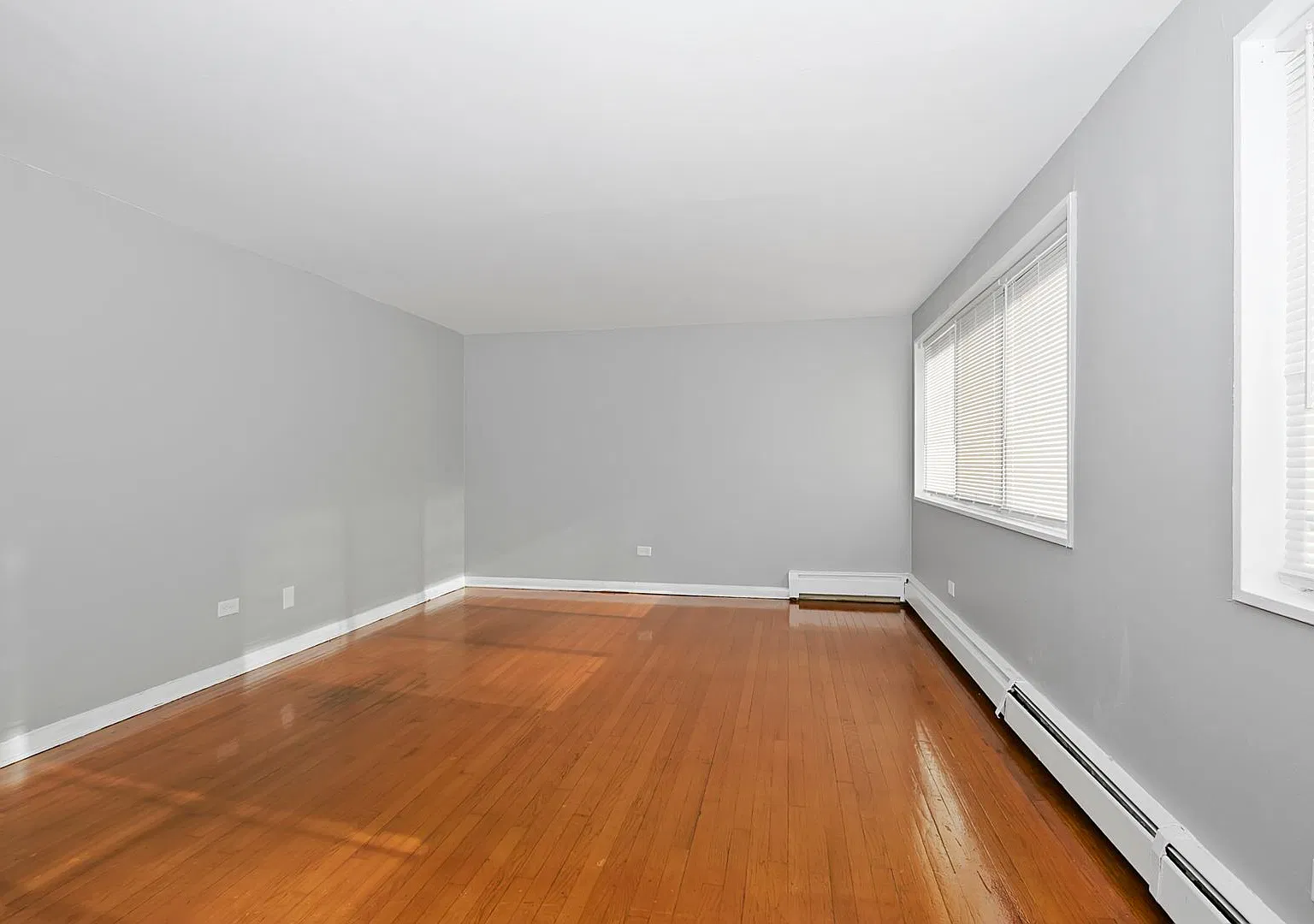 10604 S Walden Parkway — Photo 3