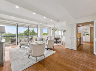 49 Briar Hollow Ln Unit 504, Houston, TX 77027