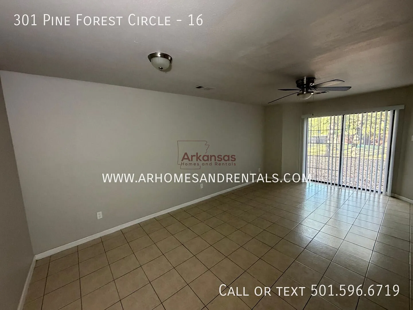 301 Pine Forest Cir — Photo 3
