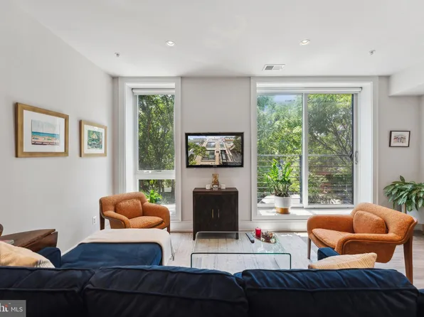 1465 Harvard St NW Unit 302, Washington, DC 20009