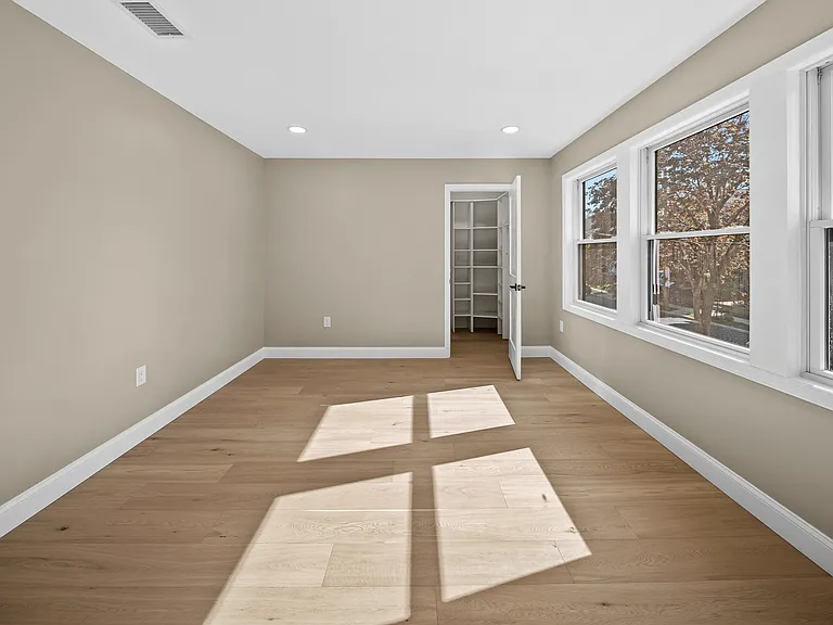 432 Jefferson St #1 — Photo 29
