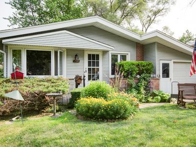 233 Forestway Dr, Northbrook, IL, 60062