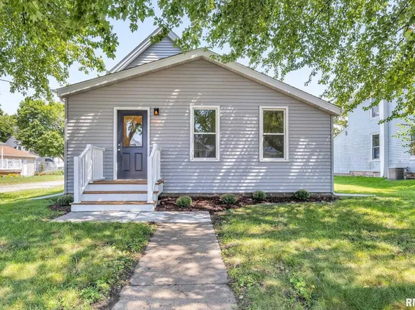 212 S Russell Ave, Geneseo, IL 61254
