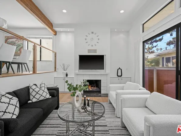 954 20th St Unit B, Santa Monica, CA 90403