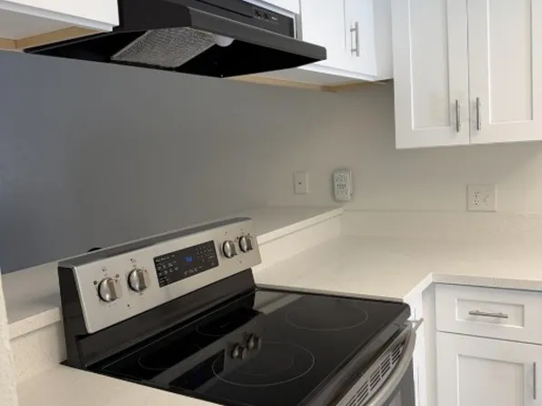 201 N 18th St APT A, Las Vegas, NV 89101