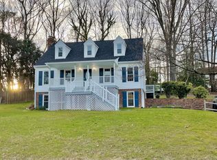 2724 Perdue Ave, Chester, VA 23831
