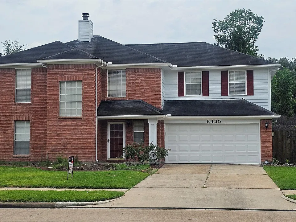 8435 Battleoak Dr