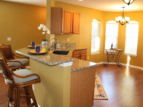 5th image of 2134 W Lymington Way