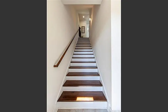 3315 Bessemer St — Photo 25