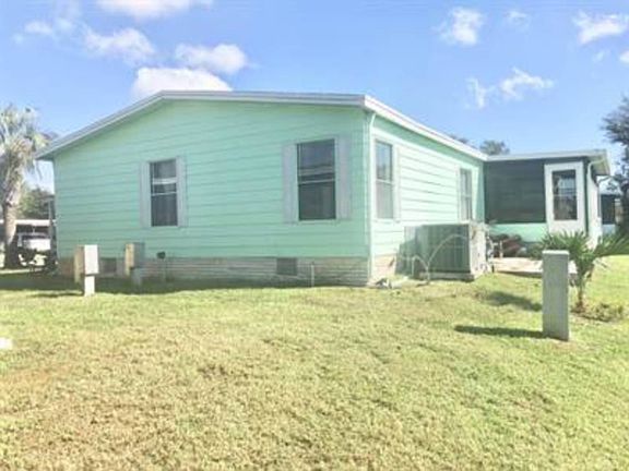 5th image of 116 Country Ln