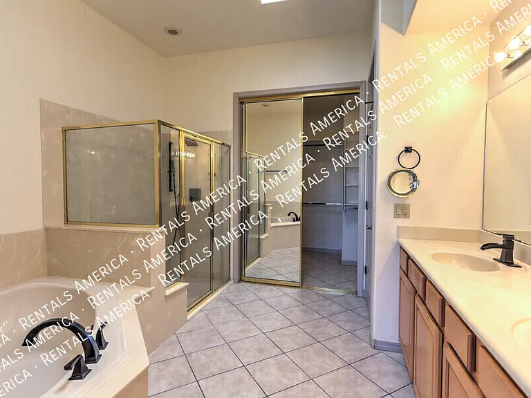 5032 N Valley Shadows Pl — Photo 16