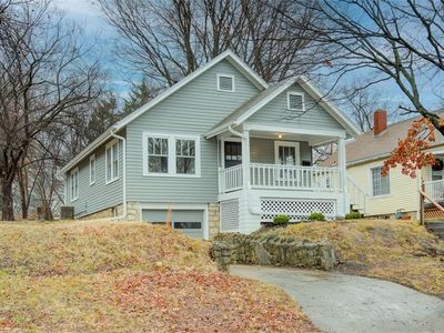 762 Pennsylvania St, Leavenworth, KS, 66048
