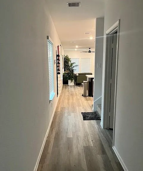 1130 Sultana Springs Ct — Photo 2