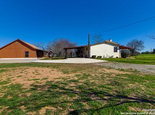 14207 Ladd Rd, Atascosa, TX 78002