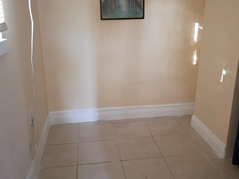 4738 SW 46th Way #1 — Photo 8