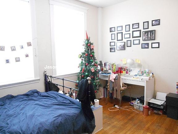 4th image of 31 Gardner St APT 5