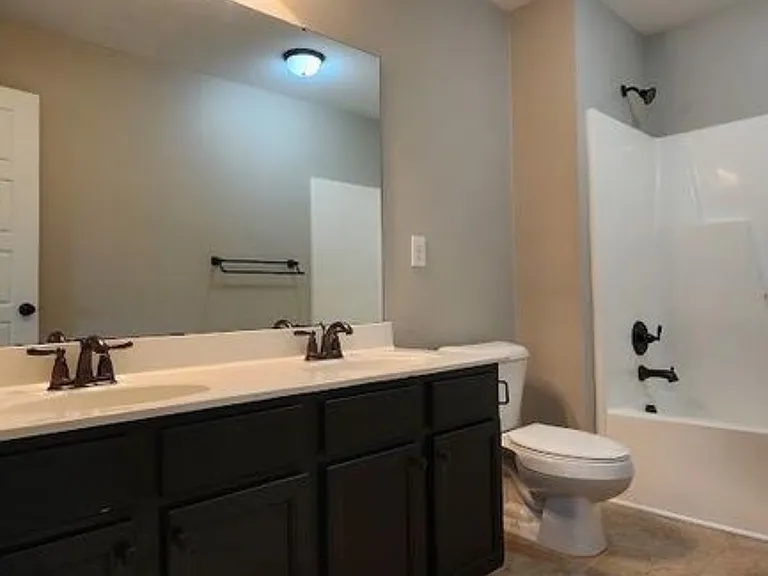 103 Hope Town Ct — Photo 33