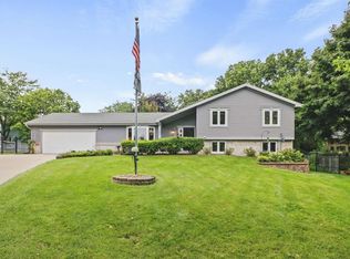 141 Amanda Ct, Oregon, WI 53575