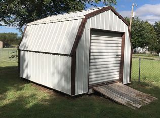 623 Otoe St, Perry, OK 73077