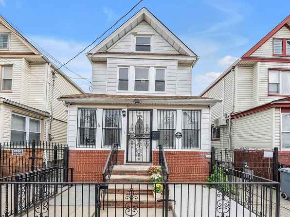 88-38 74th Pl, Woodhaven, NY 11421