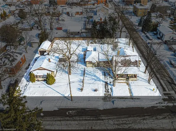 1279 Hamilton St, Cambridge, ON N3H 3G4