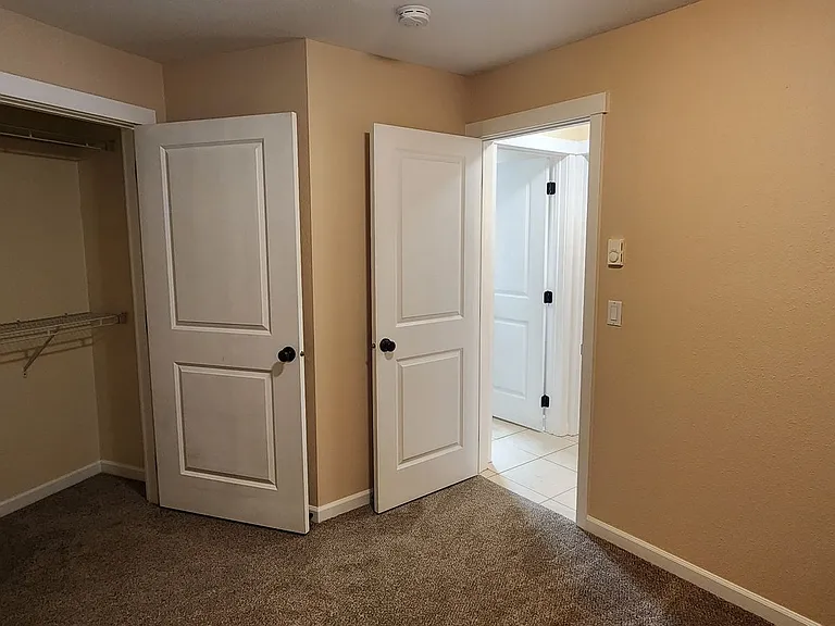 Westridge Apartments — Photo 19