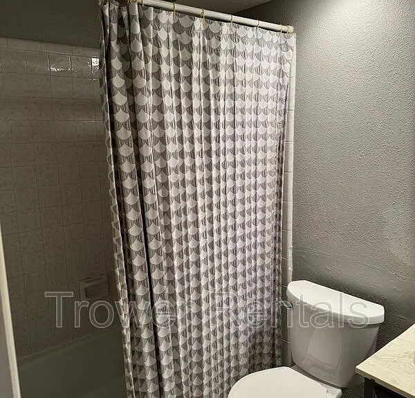1227 French Ave — Photo 13