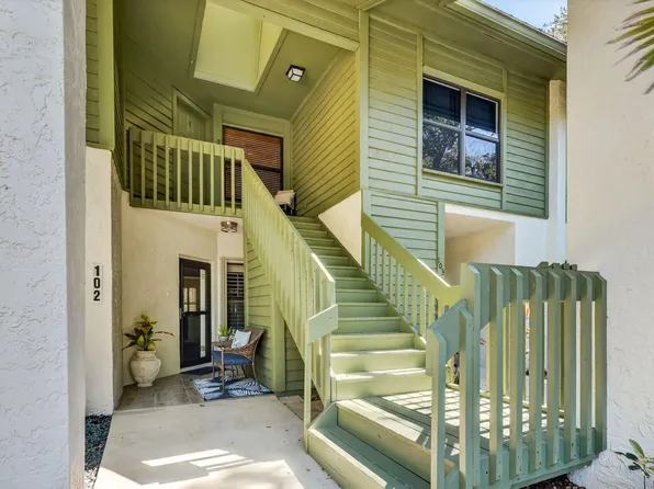 5230 SE Seascape Way APT 201, Stuart, FL 34997