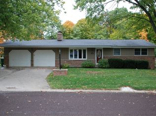 709 Whippoorwill Dr, Washington, IL