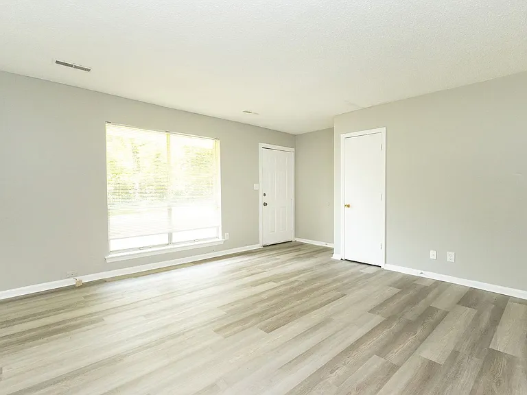 7606 Noah Reid Rd #A — Photo 5